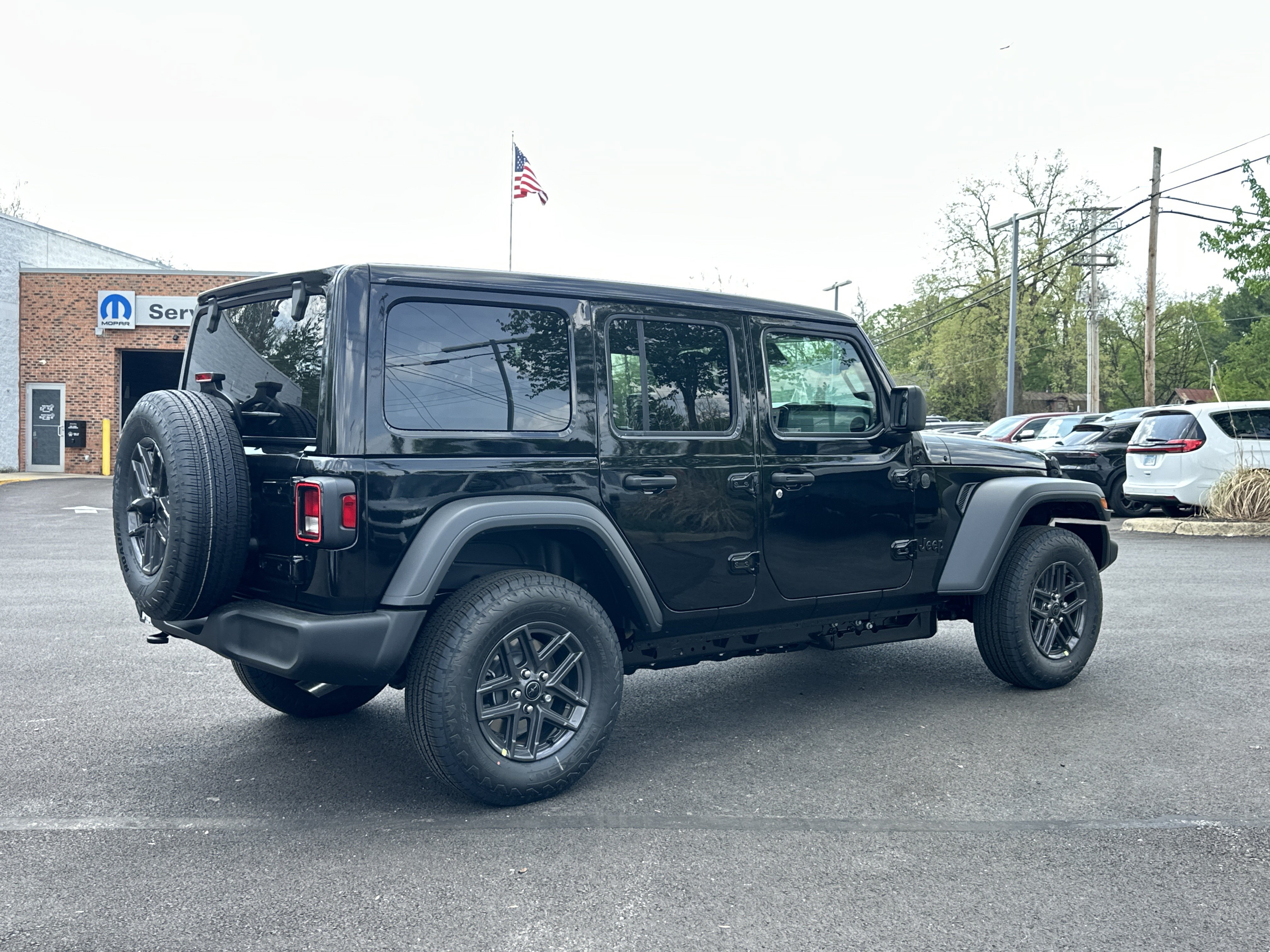 New 2026 Jeep Wrangler Unlimited Sport AWD/4WD image 14