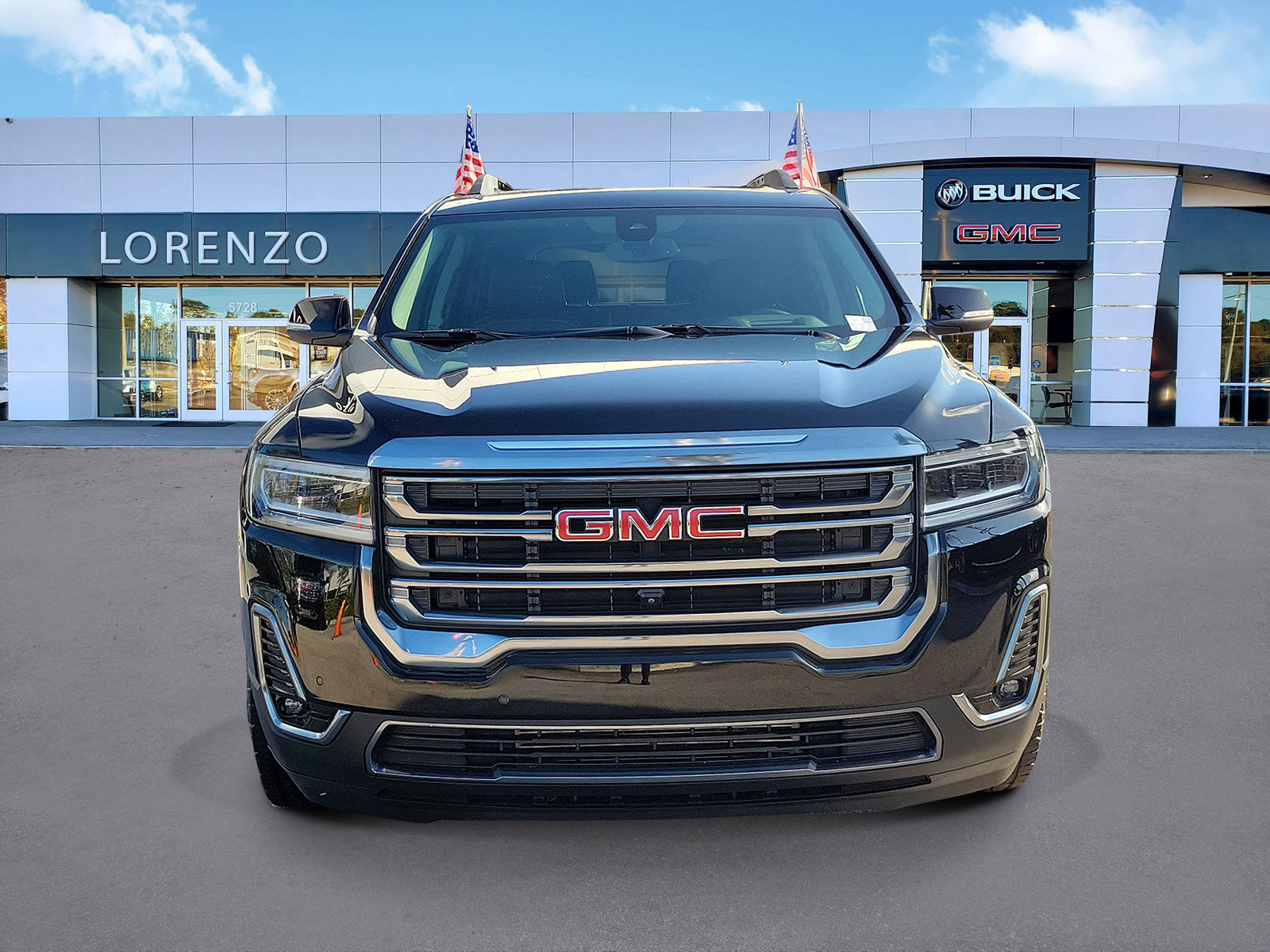 Used 2023 GMC Acadia AT4 w/ Technology Package image 2