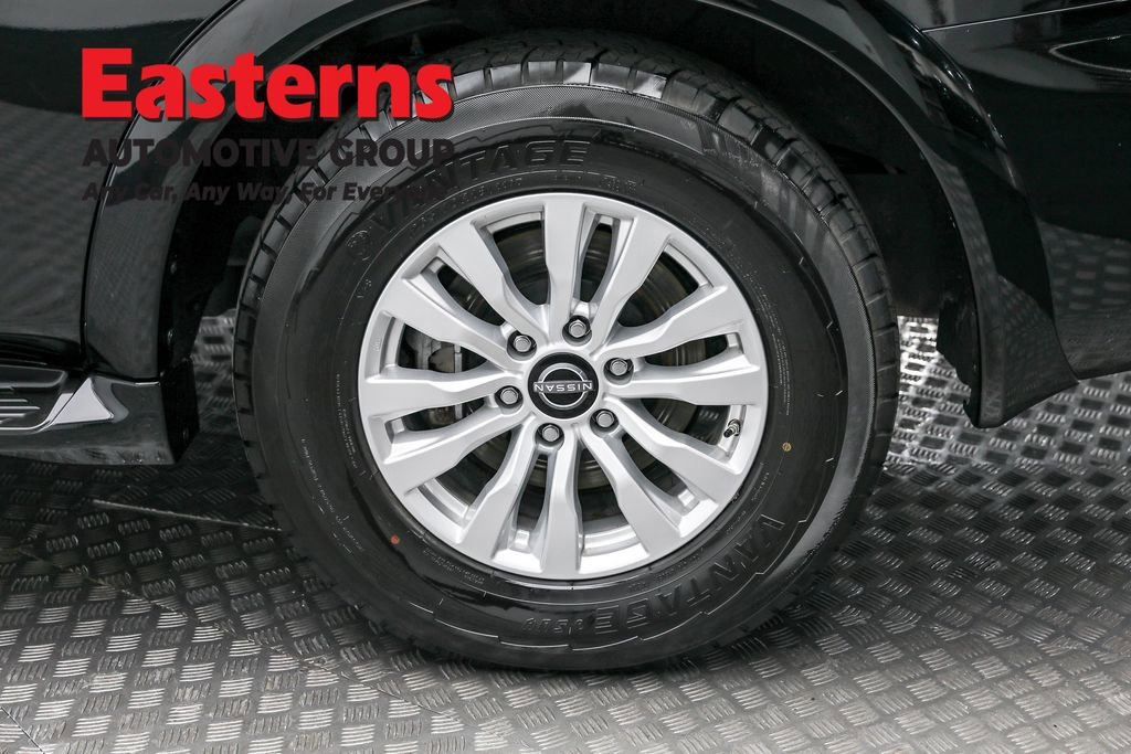 Used 2024 Nissan Armada SV image 8