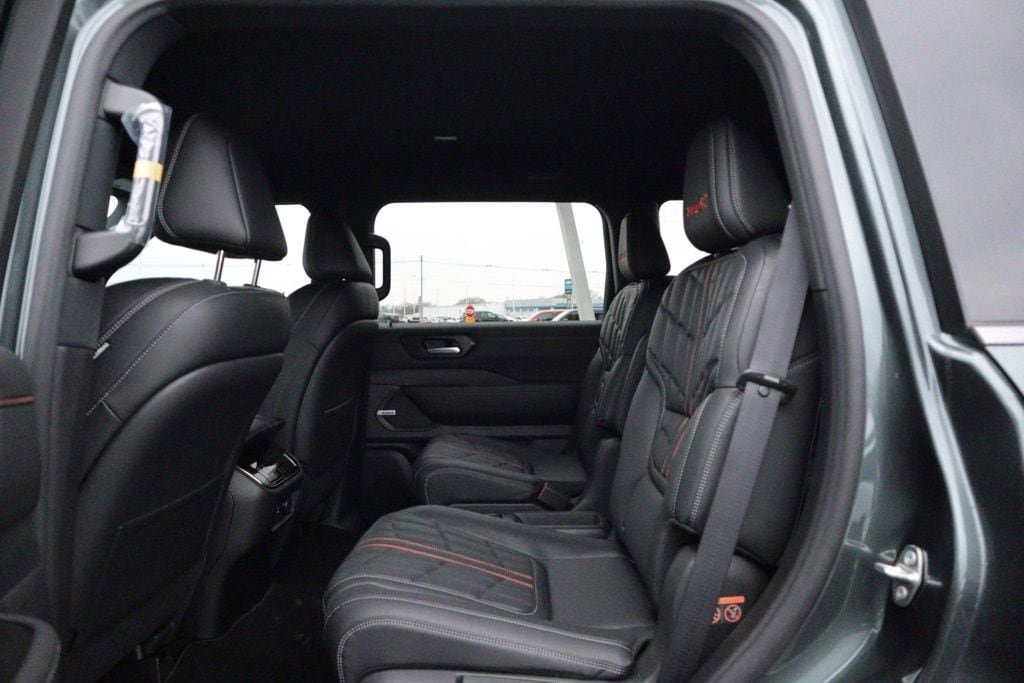 New 2026 Nissan Armada PRO-4X w/ Captain's Chari Seat Package AWD/4WD image 21