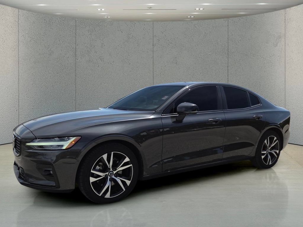 Used 2025 Volvo S60 B5 Plus w/ Protection Package Premier FWD image 10