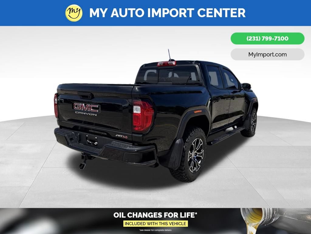 Used 2025 GMC Canyon AT4 w/ AT4 Premium Package AWD/4WD image 7