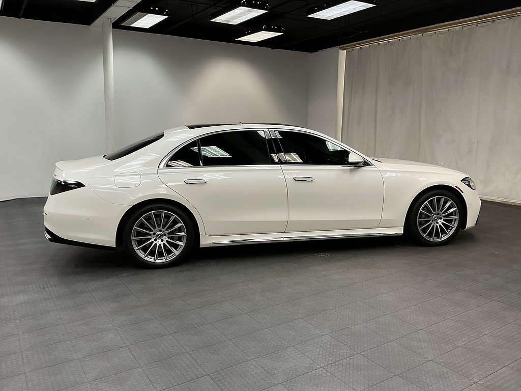 Used 2023 Mercedes-Benz S 580e 4MATIC Sedan image 8