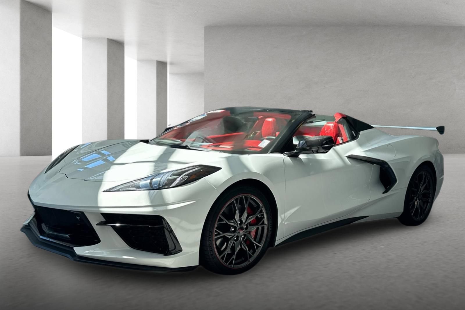 Used 2023 Chevrolet Corvette Stingray Premium Conv w/ Z51 Performance Package RWD image 8