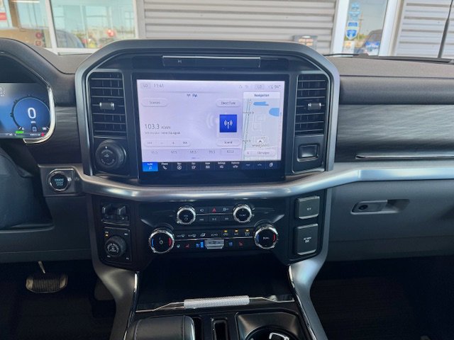 New 2025 Ford F150 Lariat w/ Equipment Group 501A Mid image 11