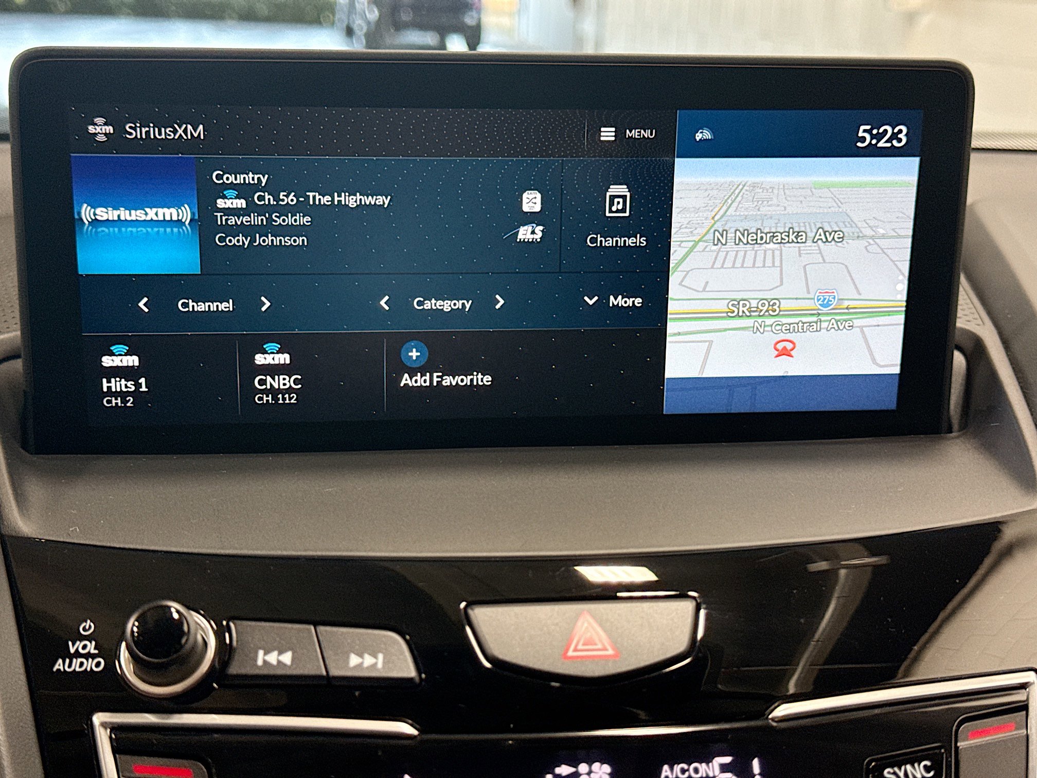 Used 2025 Acura RDX SH-AWD w/ Advance Package image 32