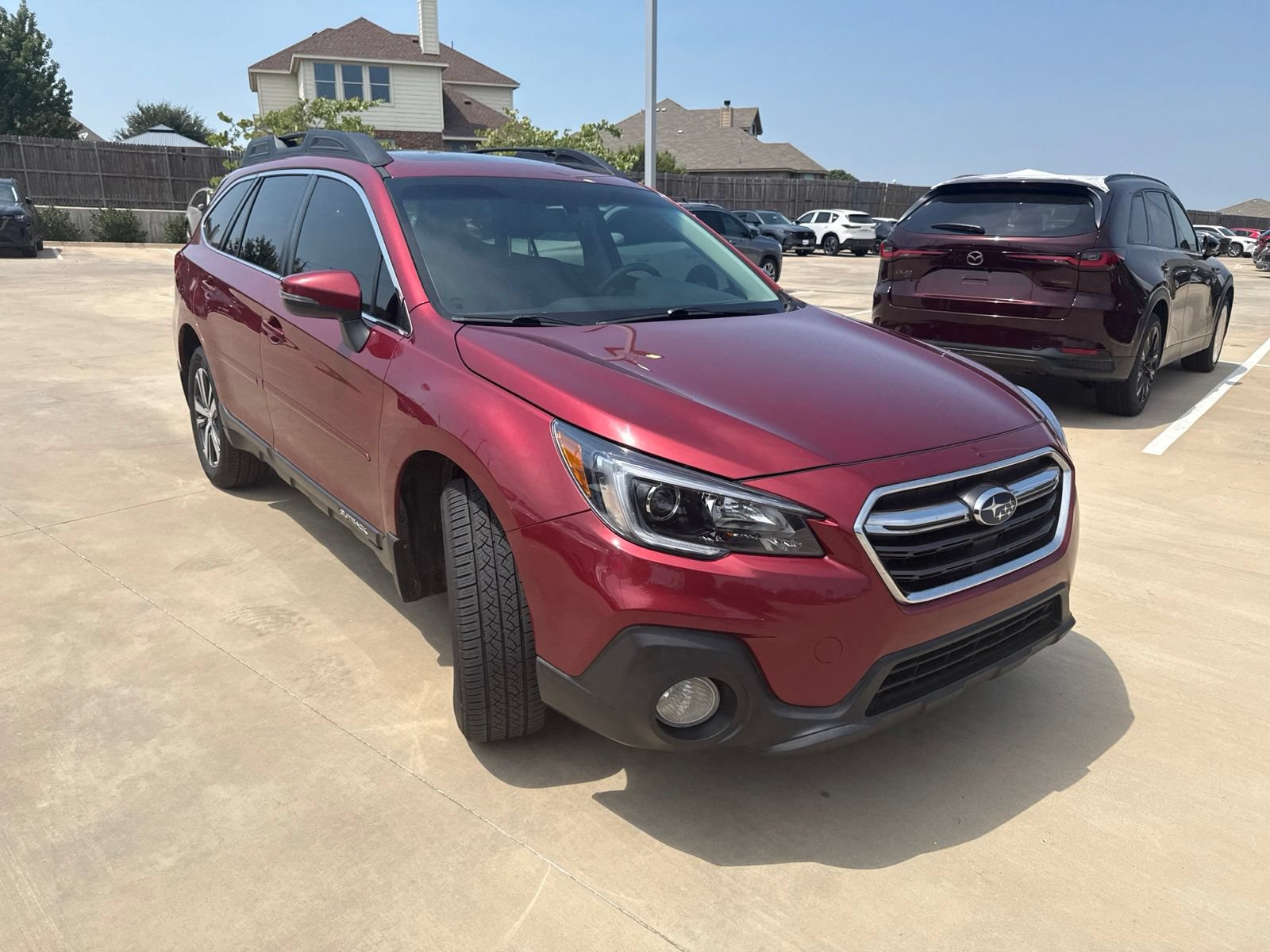 Used 2018 Subaru Outback 2.5i Limited AWD/4WD image 3