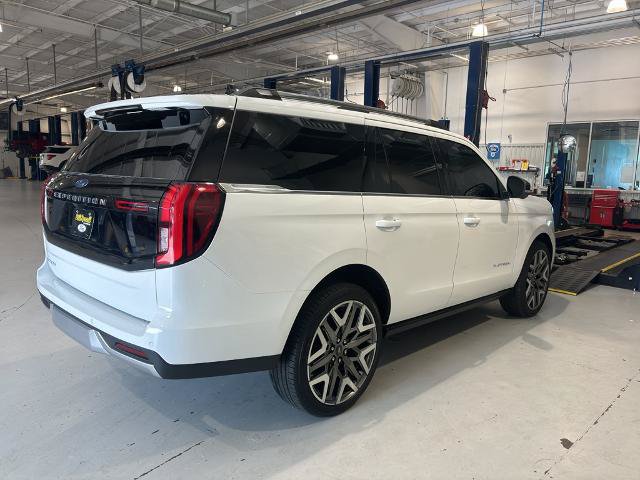 Certified 2025 Ford Expedition Platinum w/ Platinum Ultimate Package AWD/4WD image 5