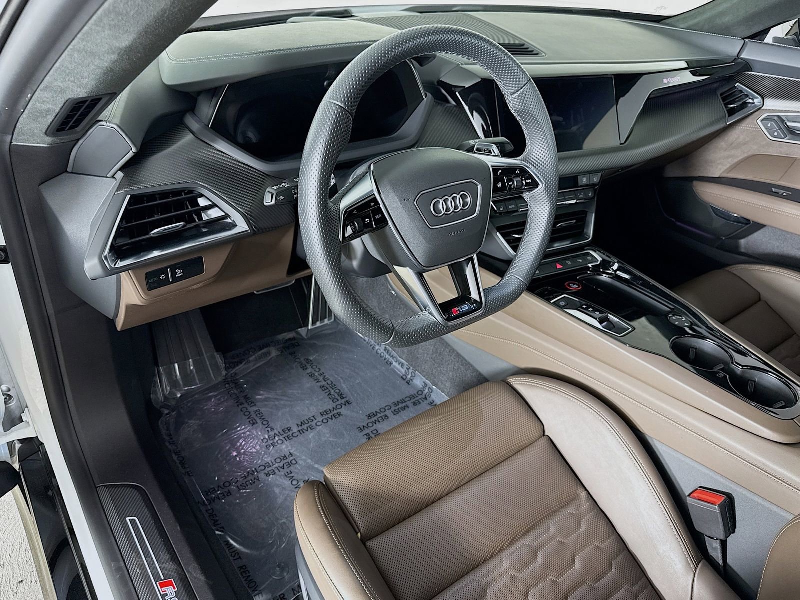 Used 2024 Audi RS e-tron GT w/ Carbon Performance Package image 9