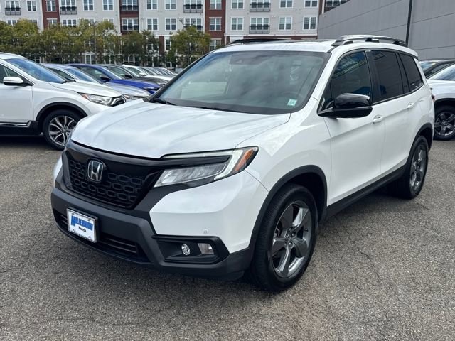 Certified 2019 Honda Passport Touring image 1