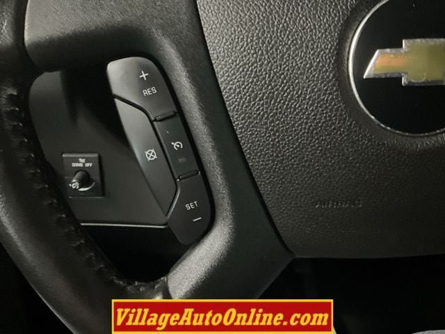 Used 2020 Chevrolet Express 2500 w/ Driver Convenience Package RWD image 20