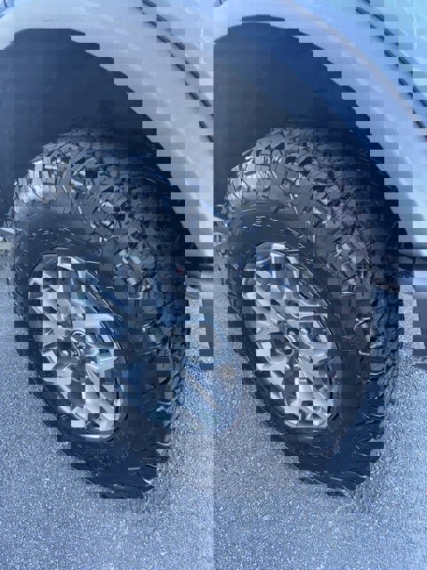 New 2025 Ford Bronco Badlands image 35