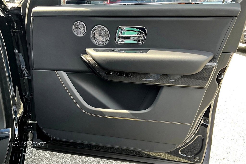 Certified 2025 Rolls-Royce Cullinan Black Badge image 21