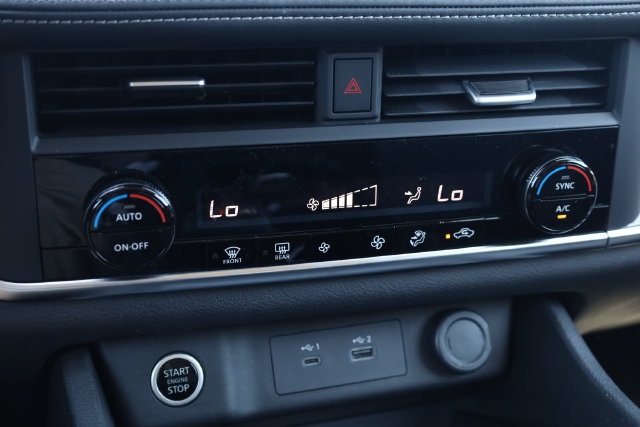 Certified 2023 Nissan Rogue SV AWD/4WD image 23