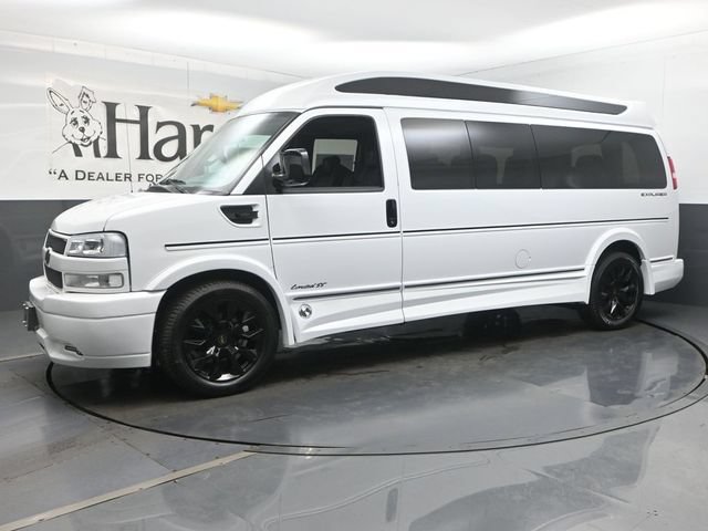 New 2026 Chevrolet Express 2500 Extended w/ Driver Convenience Package RWD image 19