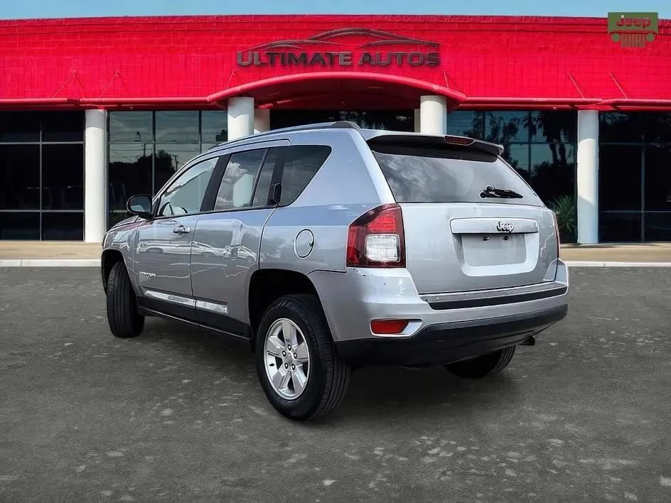 Used 2014 Jeep Compass Sport w/ Power Value Group FWD image 4