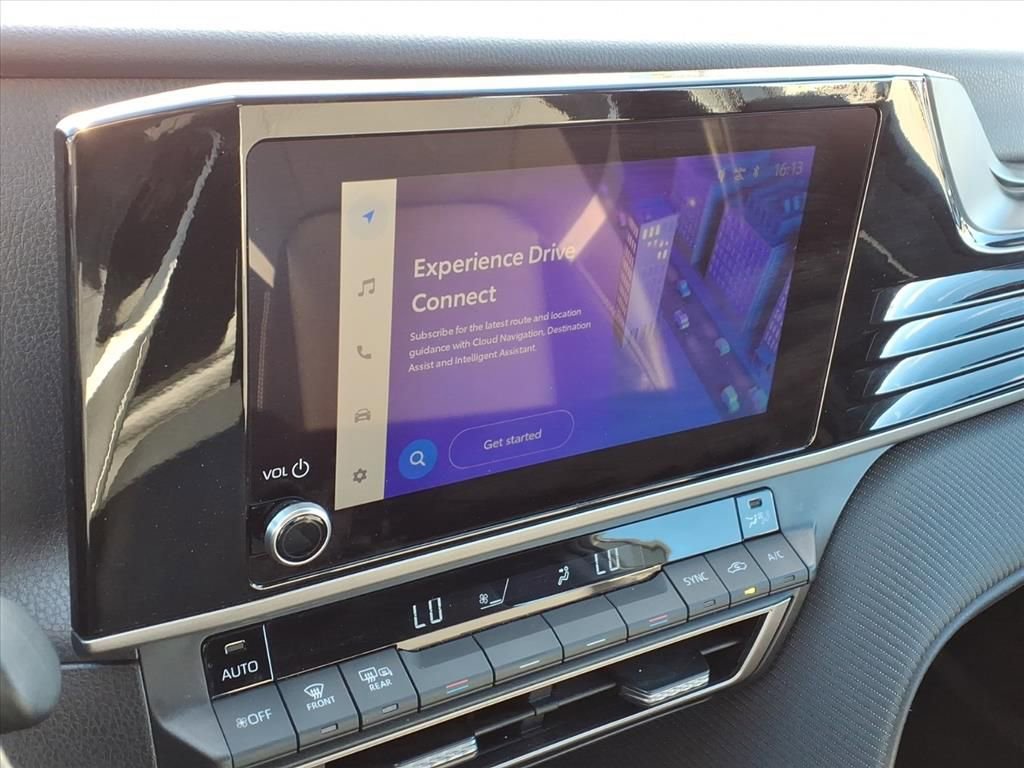 Certified 2025 Toyota Camry SE image 19