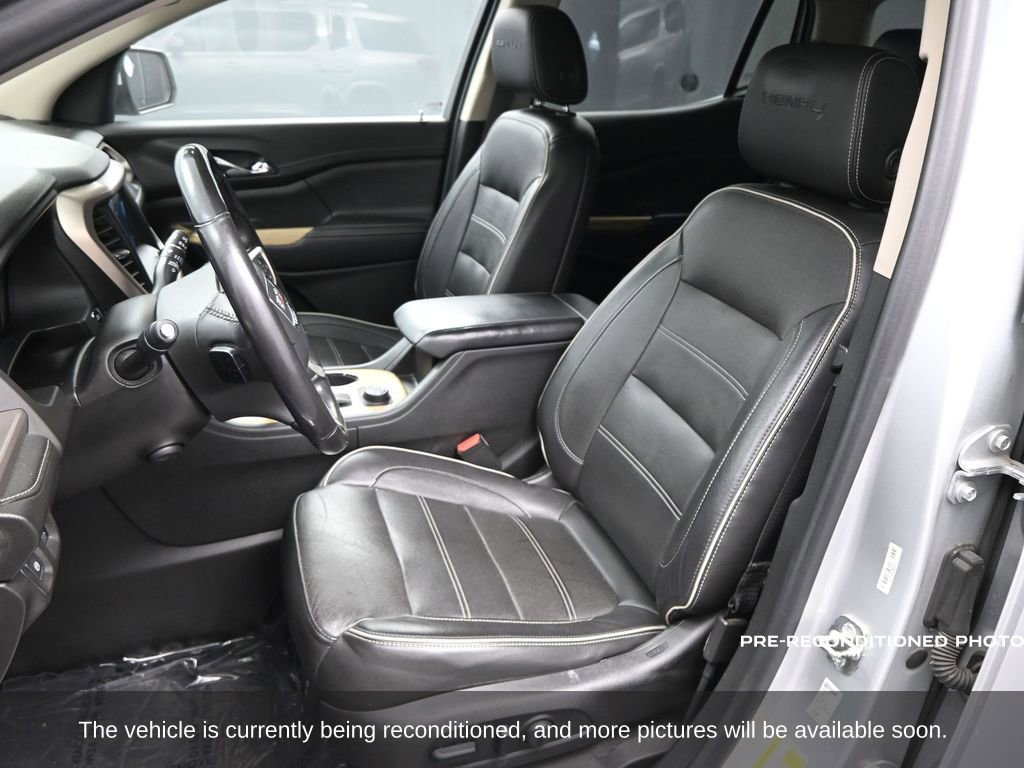 Used 2019 GMC Acadia Denali image 7