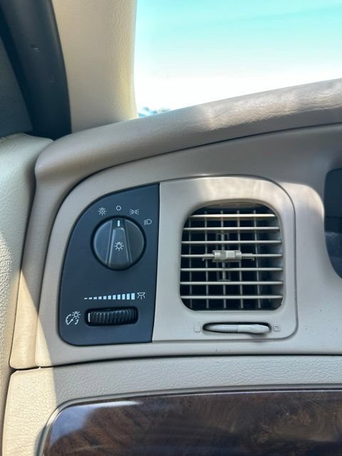 Used 2006 Mercury Grand Marquis GS RWD image 15