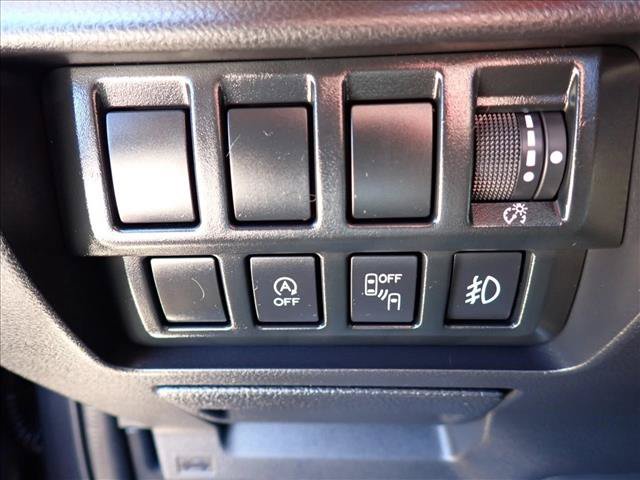 Used 2020 Subaru Forester Premium AWD/4WD image 15