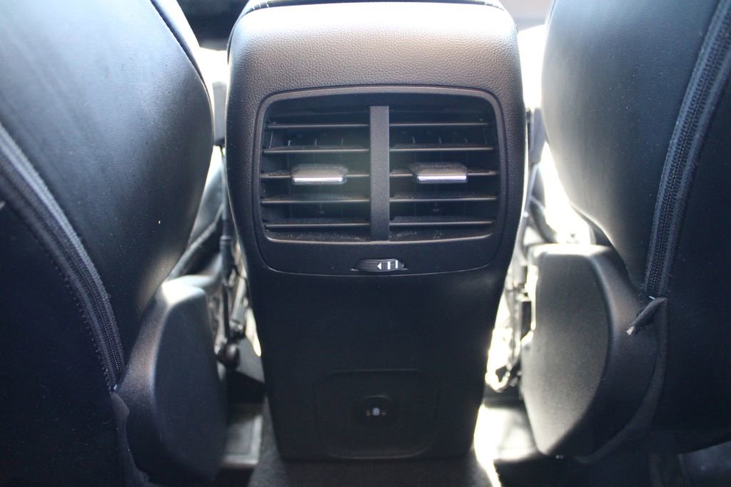 Used 2024 Ford Escape Platinum AWD/4WD image 39