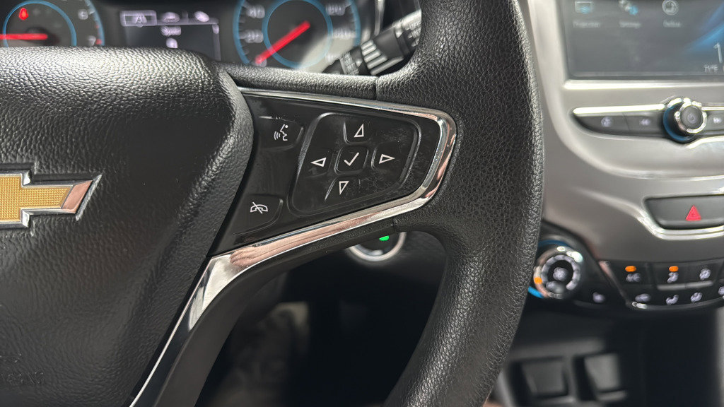 Used 2018 Chevrolet Cruze LT w/ Convenience Package image 33