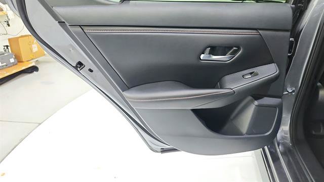 Certified 2024 Nissan Sentra SR FWD image 22