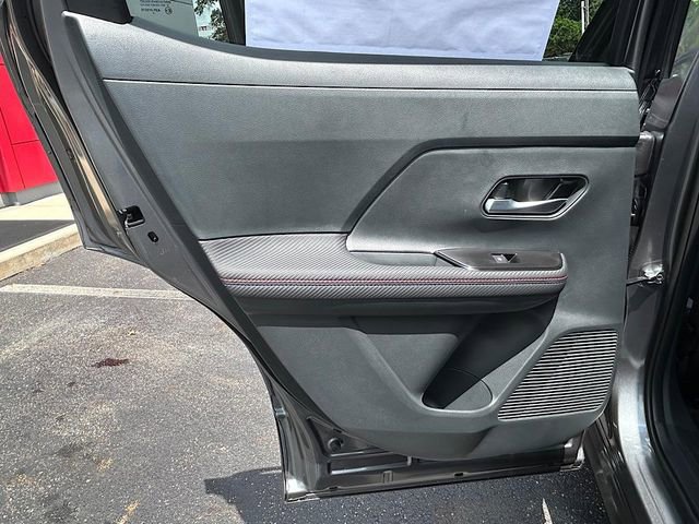 New 2025 Nissan Kicks SR w/ SR Premium Package AWD/4WD image 20