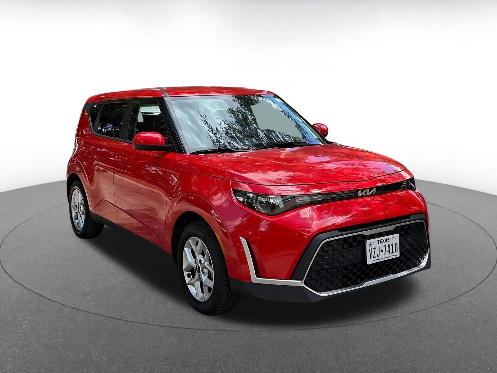 Used 2025 Kia Soul LX w/ LX Technology Package