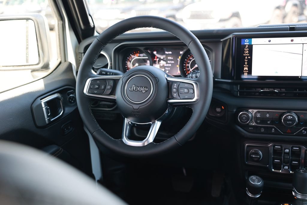 New 2026 Jeep Wrangler Unlimited Sahara AWD/4WD image 24