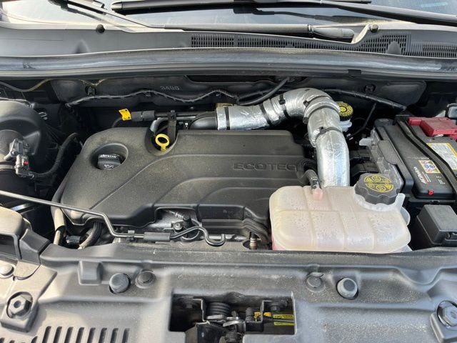 Used 2022 Buick Encore Preferred w/ Safety Package AWD/4WD image 33