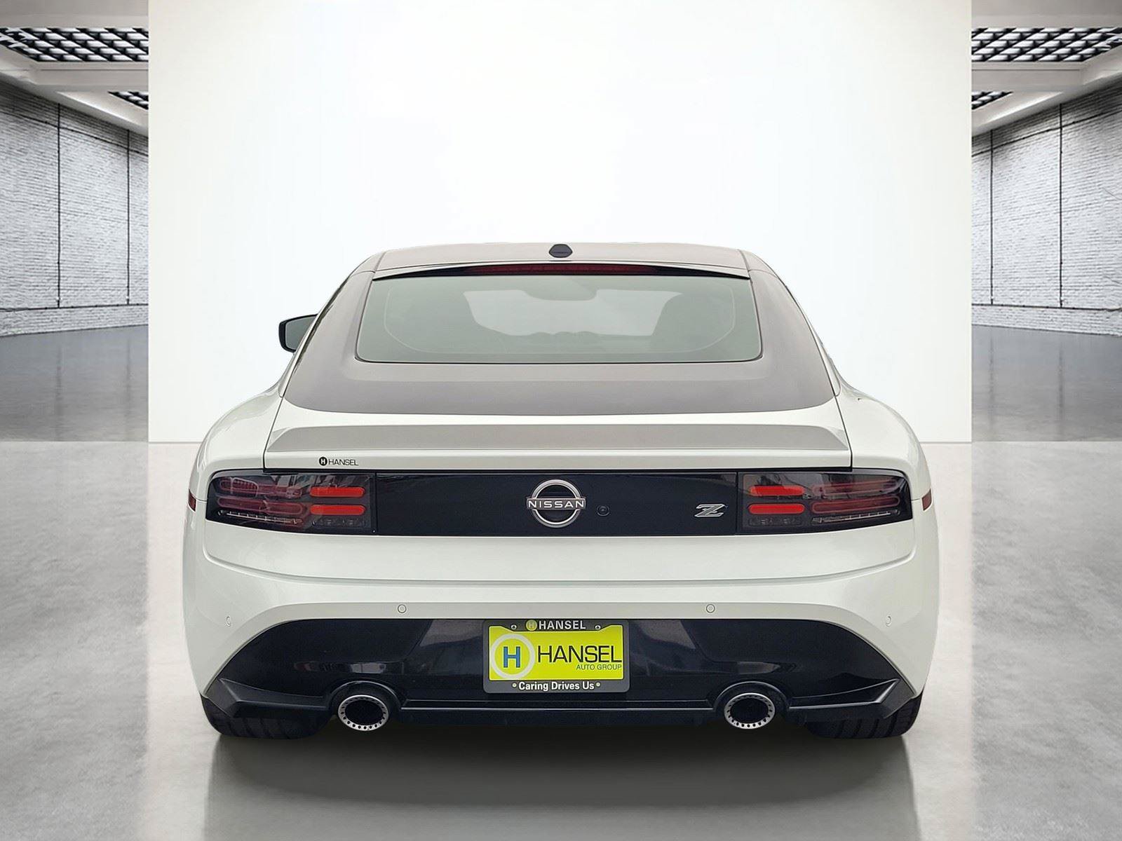 Used 2023 Nissan Z w/ Floor Mat Package (L93) RWD image 8