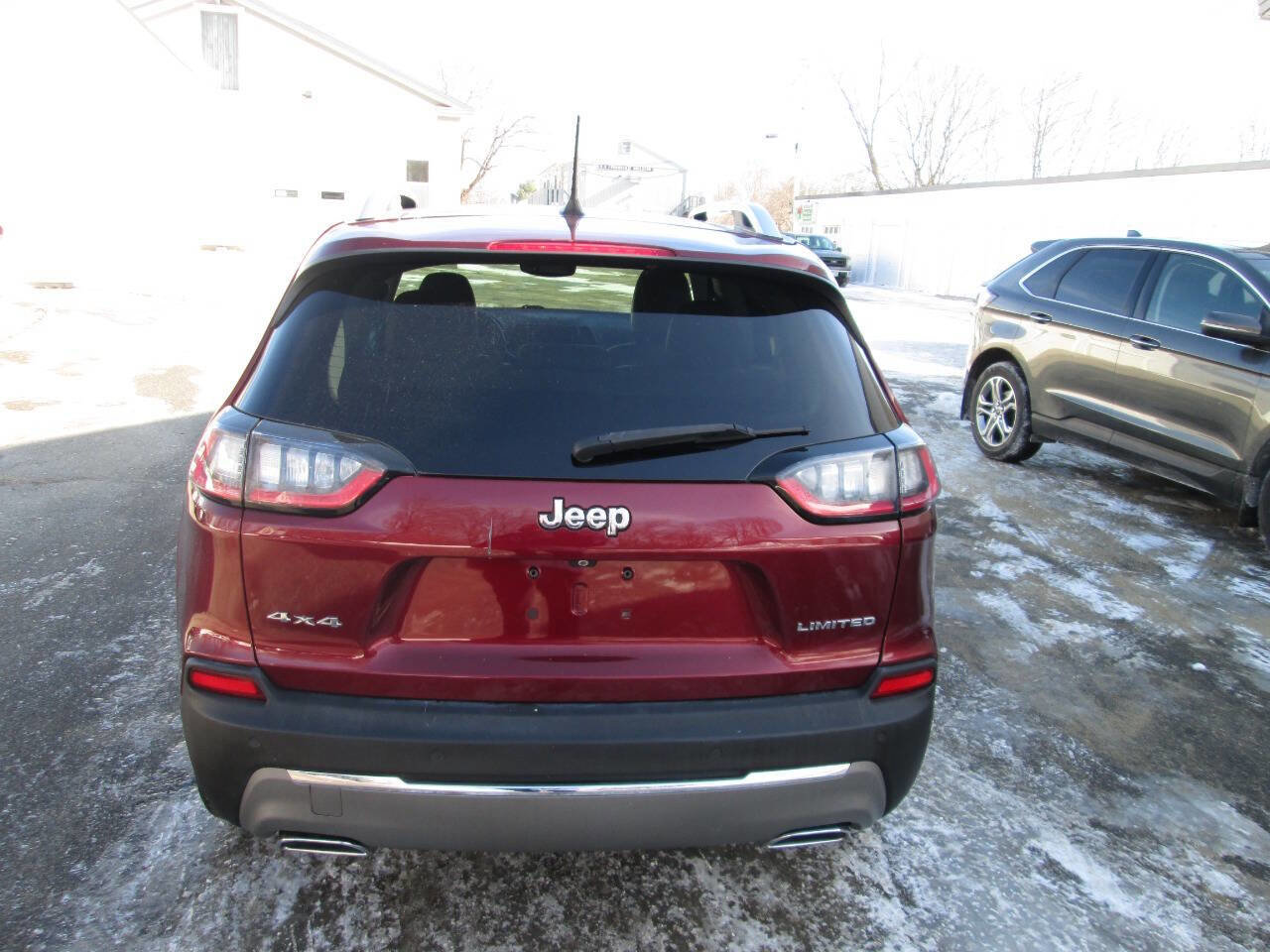 Used 2019 Jeep Cherokee Limited image 9