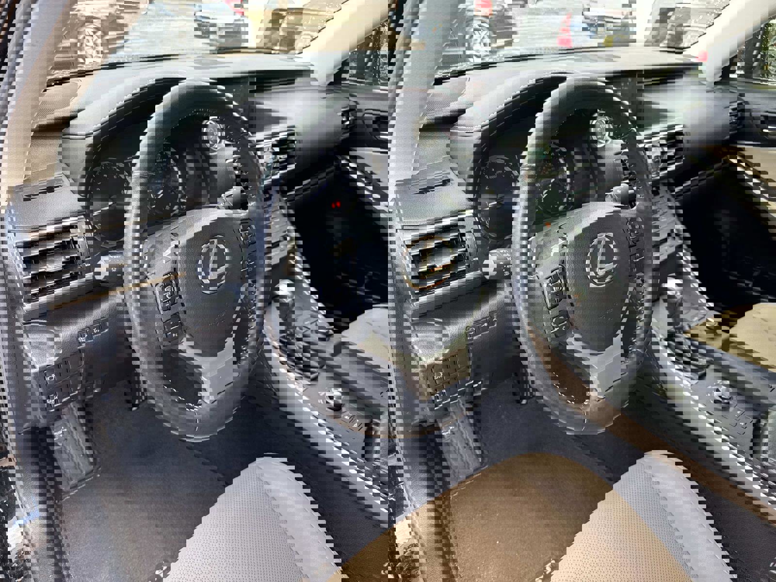 Used 2020 Lexus IS 300 image 15