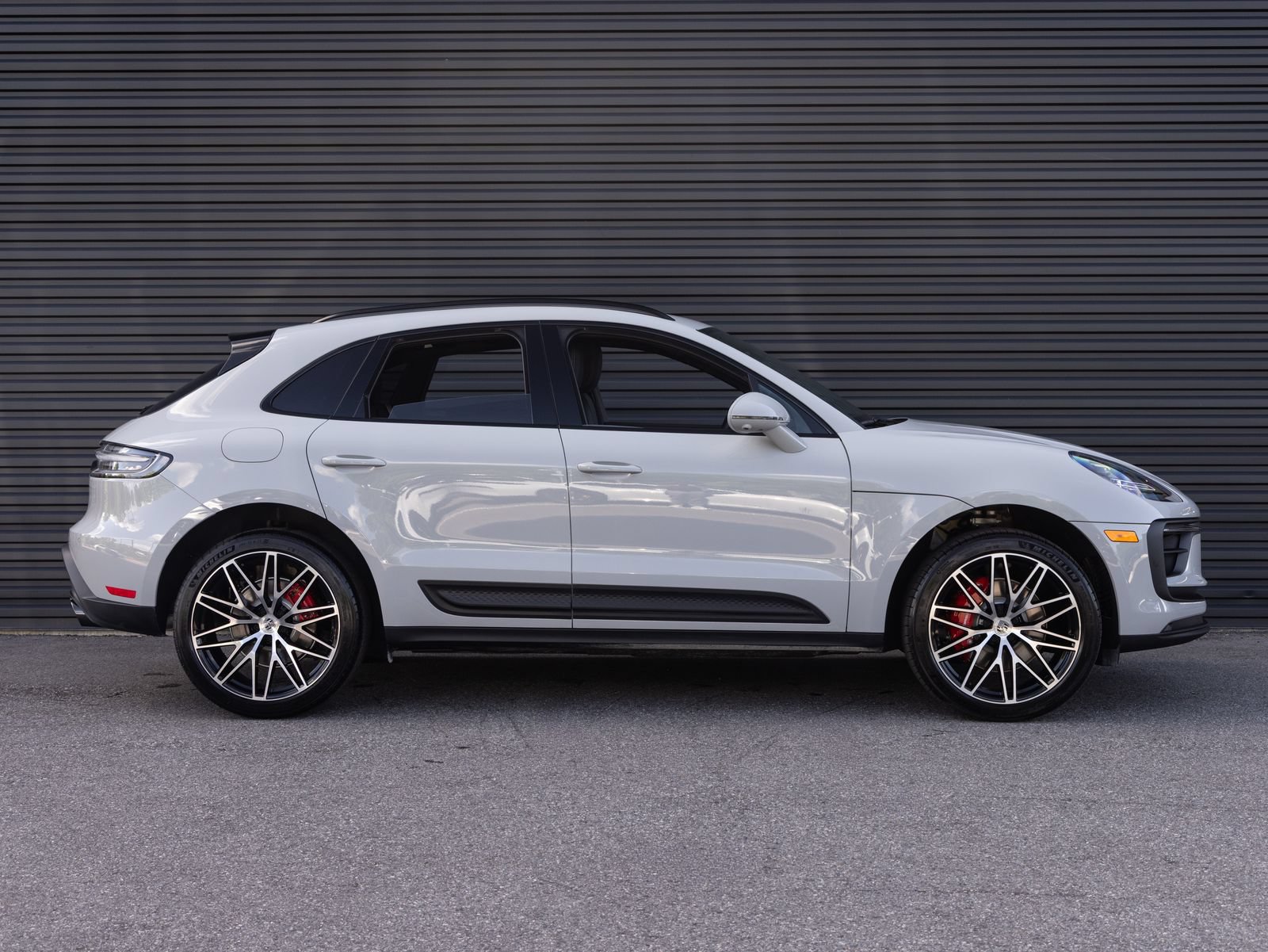New 2026 Porsche Macan S AWD/4WD image 8