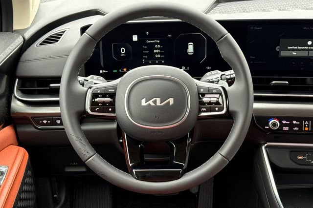 New 2026 Kia Carnival SX w/ SX Dark Edition Package FWD image 16