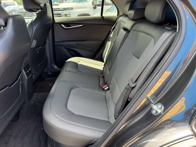 Used 2023 Kia Niro EX FWD image 12