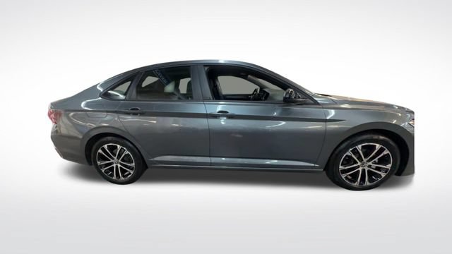 Certified 2023 Volkswagen Jetta Sport FWD image 10