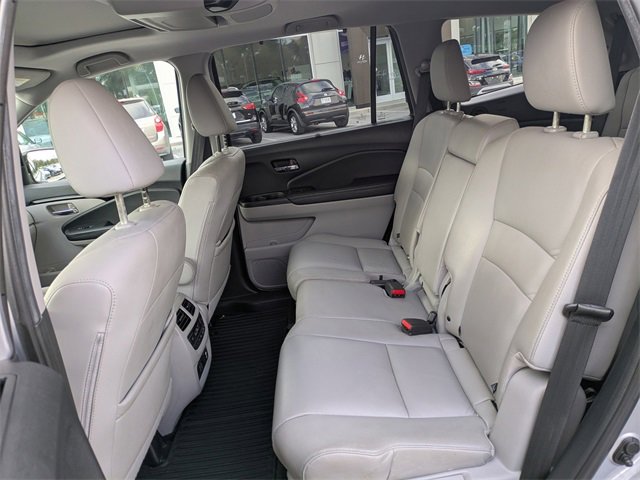 Used 2022 Honda Pilot Touring image 15