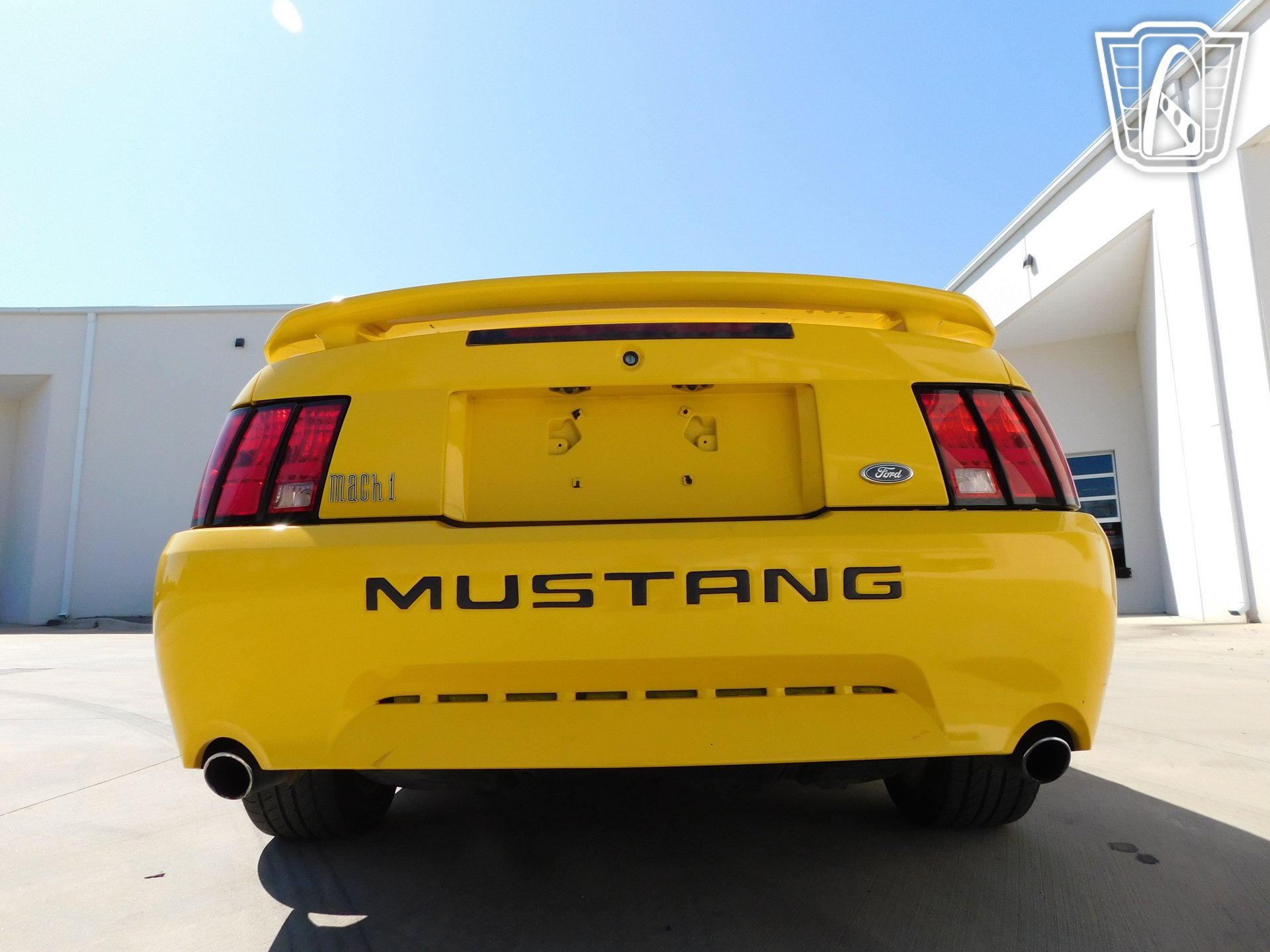 Used 2004 Ford Mustang Mach 1 RWD image 21