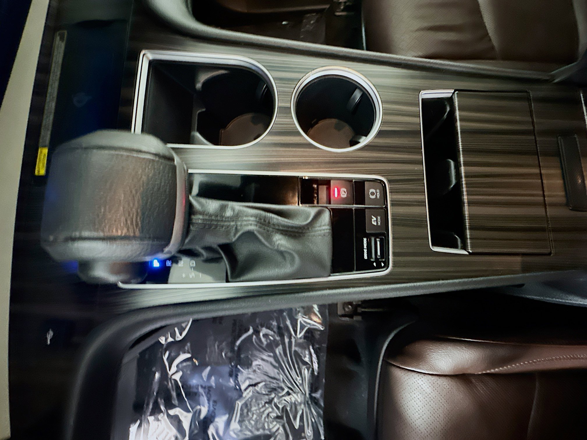 Used 2024 Toyota Sienna Platinum image 22