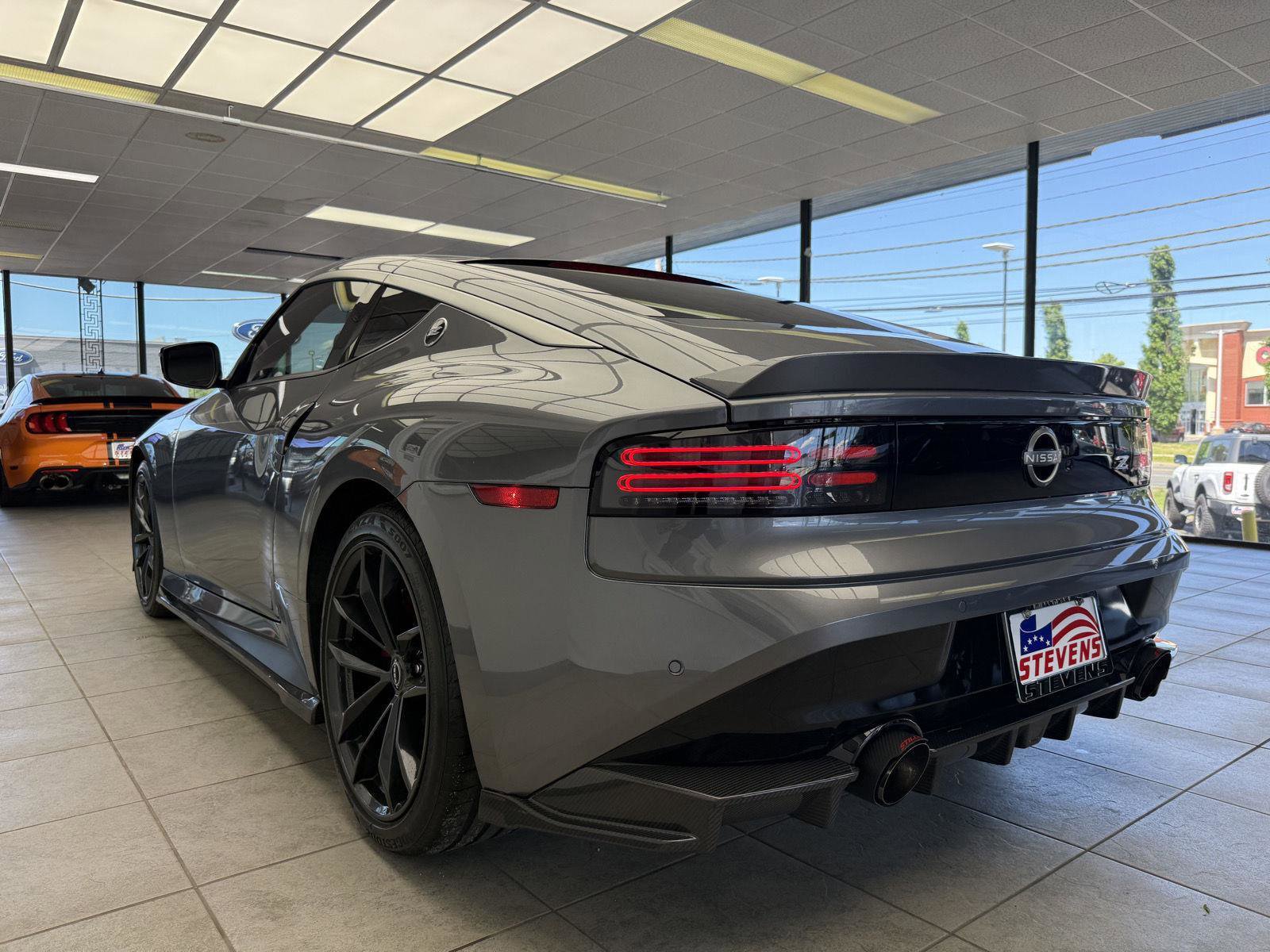 Used 2023 Nissan Z w/ Floor Mat Package (L93) RWD image 7