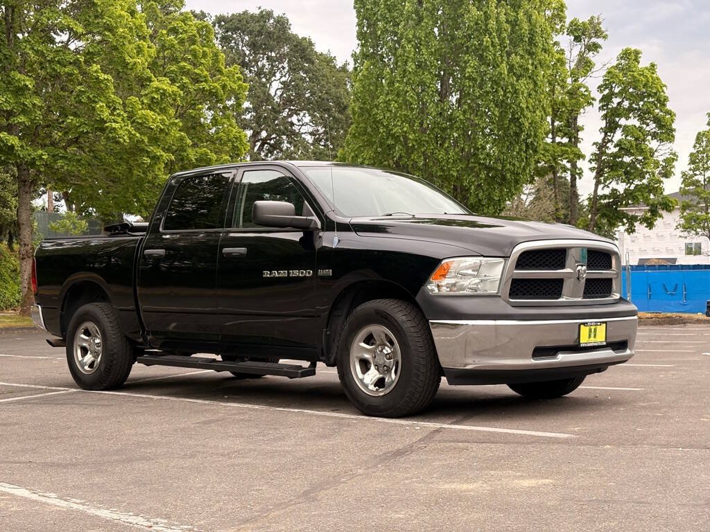 Used 2012 RAM 1500 ST w/ SXT Appearance Group AWD/4WD image 7