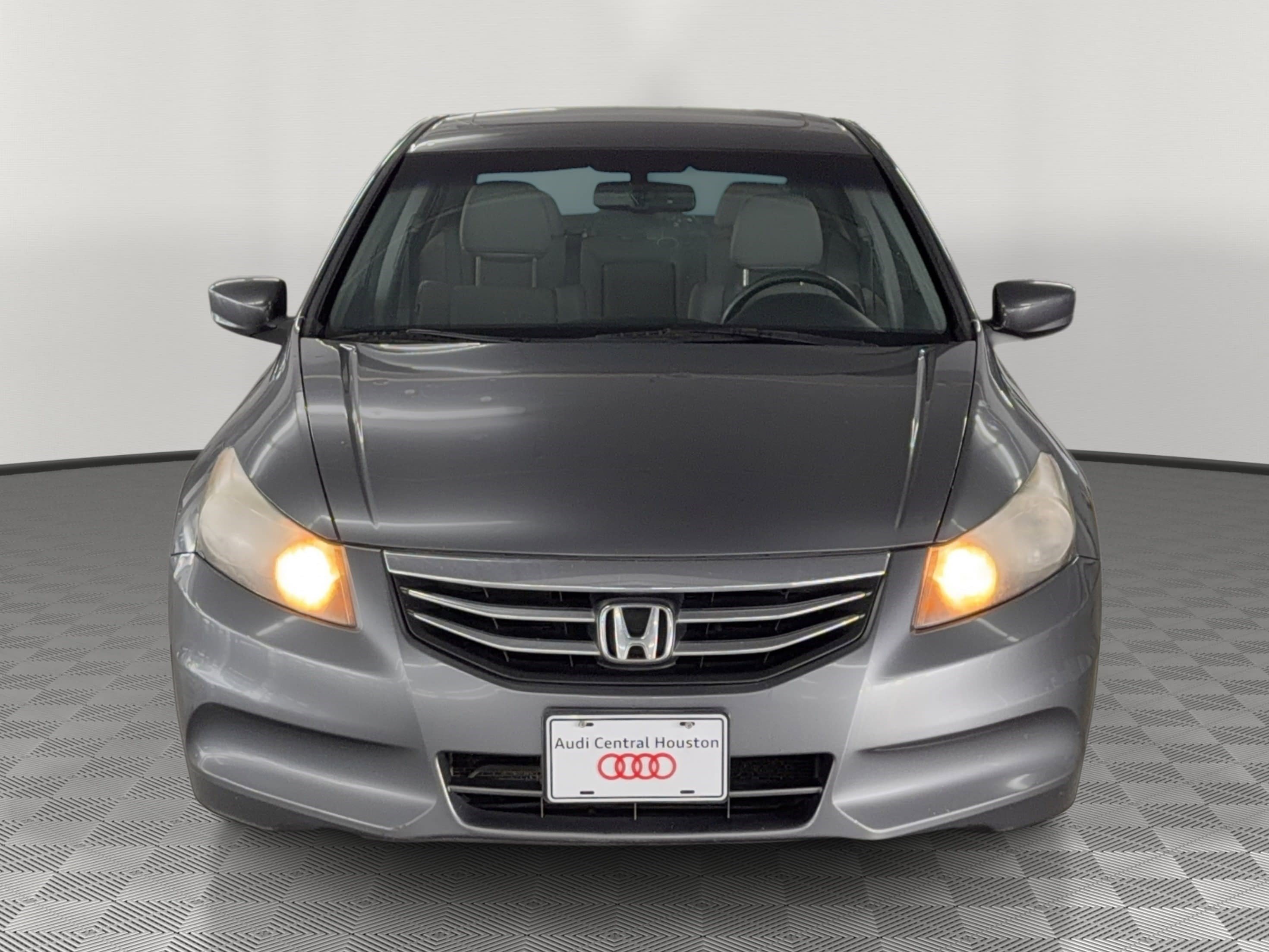 Used 2012 Honda Accord EX-L image 6
