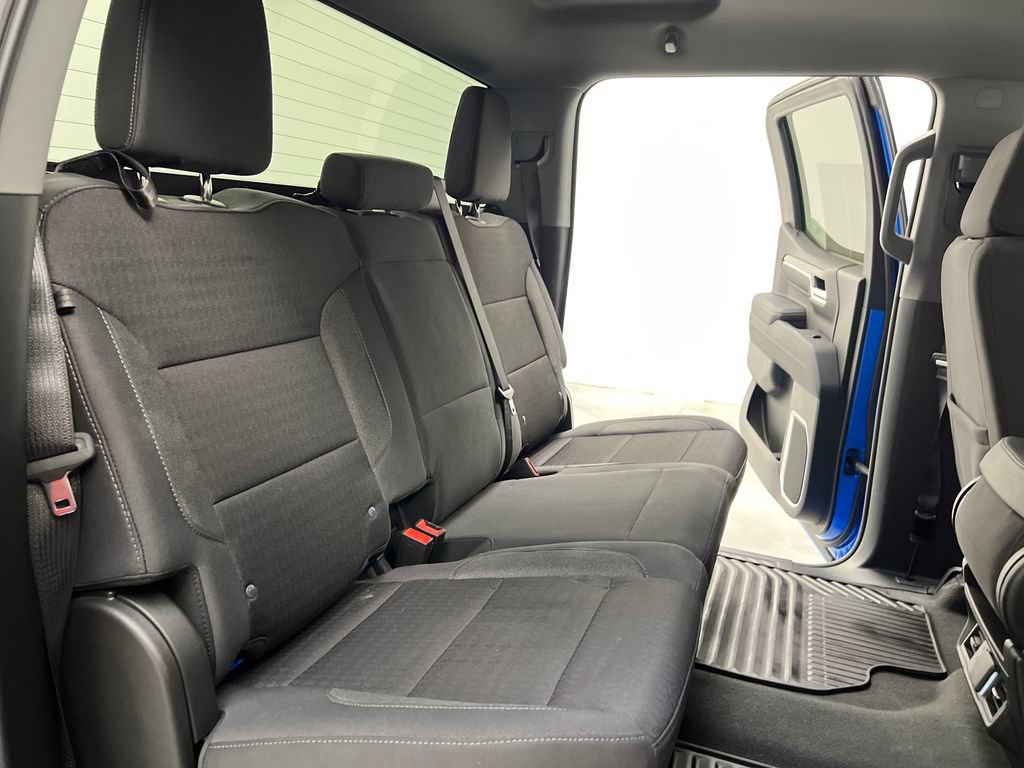 Used 2025 Chevrolet Silverado 1500 LT AWD/4WD image 21