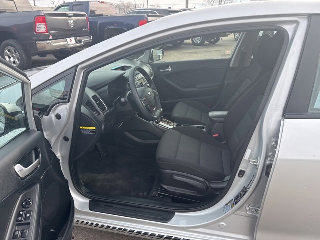 Used 2018 Kia Forte LX image 10