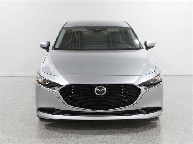 Used 2020 MAZDA MAZDA3 Sedan w/ Preferred Package image 2