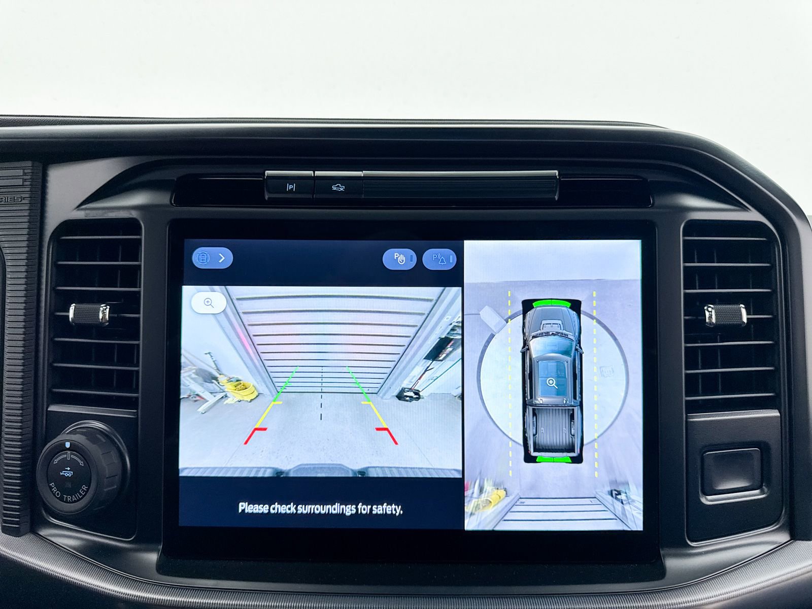 Used 2025 Ford F150 Raptor image 26