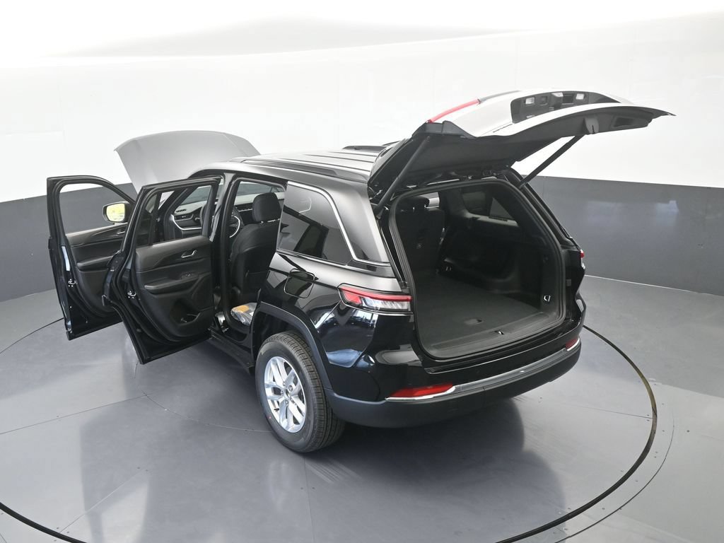 New 2026 Jeep Grand Cherokee Laredo X AWD/4WD image 60