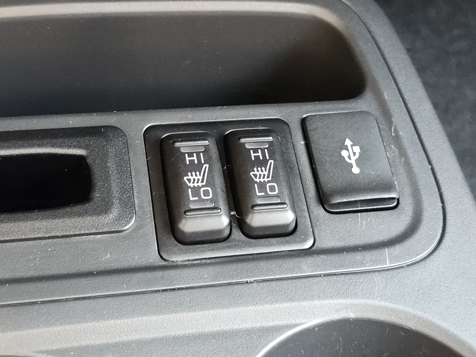 Used 2024 Mitsubishi Mirage G4 SE FWD image 3